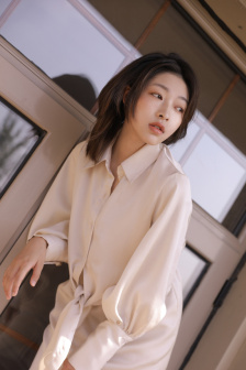 办公室激情在线观看